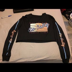 Long sleeve crop top